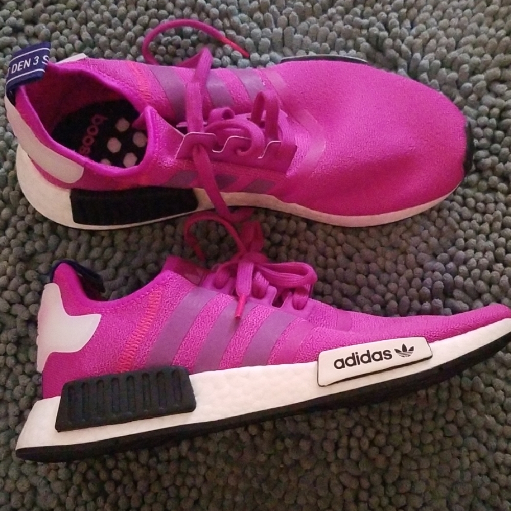 Adidas NMD R1 size 8.5